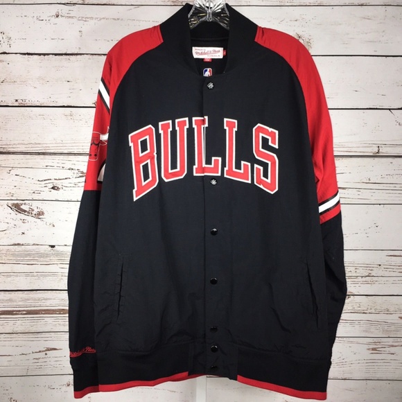 Mitchell & Ness Other - Mitchell & Ness NBA Chicago Bulls jacket size L